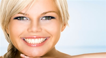 Smaidiet drošāk: pilna zobu higiēna zobārstniecības klīnikā ar 50% atlaidi!
