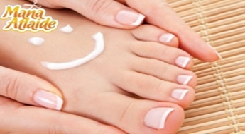 Педикюр + покрытие ногтей гель-лаком Gelish Harmony всего за 10.99€!