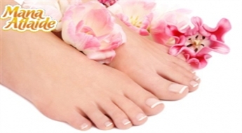 Педикюр лаком или Gelish от 13.98€!