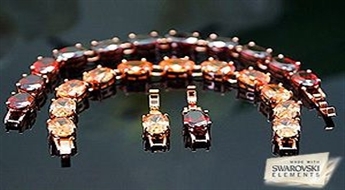 Элегантный браслет высочайшего качества “Луиза” с кристаллами Swarovski Elements™.