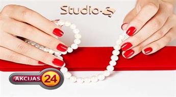 Классический маникюр + покрытие лаком Gelish со скидкой 50%!