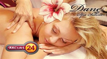 Relaksējoša muguras masāža ar ēteriskajām eļļām salonā Dane Spa ar 51% atlaidi!