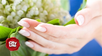 Klasiskais manikīrs + pīlings + parafīna terapija + roku masāža salonā Healthy joy - 55%