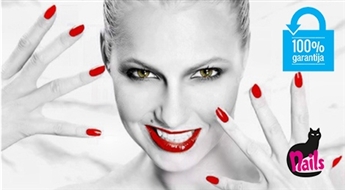 Manikīrs vai pedikīrs ar ilgnoturīgo Gelish laku jaunajā salonā Black Cat nails, Vecrīgā - 59%