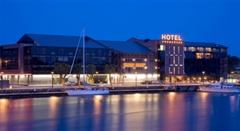 Nakts diviem 5* dizaina viesnīcā Promenade Hotel Liepājā -68%