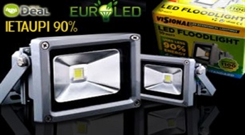Ekonomisks LED prožektors labai redzamībai iekštelpās vai pagalmā.
