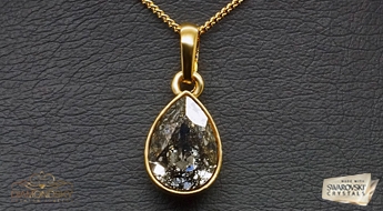 Kulons "Kristāla Lāse (Black Patina)" ar Swarovski™ kristāliem