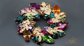 Broša "Kristāla Vainags" ar Swarovski™ kristāliem