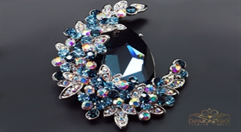 Broša "Mirteļ (Denim Blue)" ar Swarovski™ kristāliem