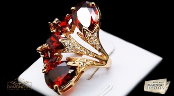 Gredzens "Rubīna Kaisle" ar Swarovski™ kristāliem