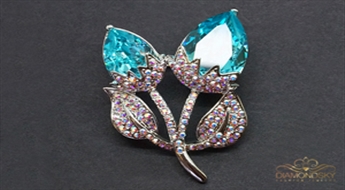 Broša "Līgavas Pušķis (Aquamarine Blue)" ar Swarovski™ kristāliem