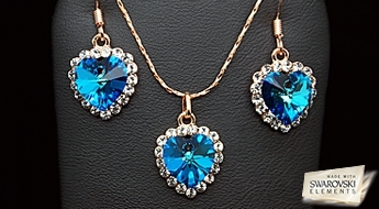 Хит продаж! Очень романтичный комплект бижутерии, выполенный из тёмно-синих кристаллов Swarovski™.