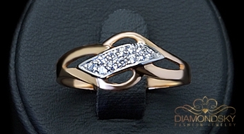Золотое кольцо “Алекса” (585-ая проба) с романтичным дизайном в оправе из прозрачных фианитов.