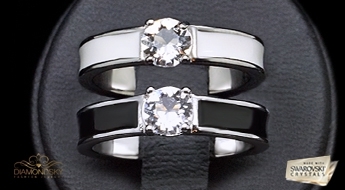 Классическое позолоченное кольцо “Токио II” с керамическим узором и кристаллом Swarovski™ Pure Brilliance.