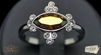Spilgts apzeltīts gredzens "Selēna IV" ar krāsainiem Swarovski™ kristāliem.