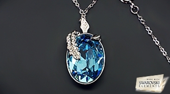 Позолоченный кулон “Вивьен” с кристаллом Swarovski Elements™ голубого цвета!