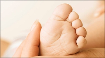 Mīkstas un gludas pēdiņas ar zeķītēm BabyFoot. Padariet savas pēdiņas maigas kā zīdainim! -50%