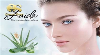 Чистка лица + сеанс введения экстракта Aloe Vera для увлажнения и снятия воспаления + маска со скидкой 52%!