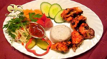 Отведай вкусный куриный шашлык с рисом вместе с вкусным салатом!