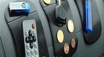 No 1.50Ls par ērtu "Magic Pad" priekšmetu turētāju Jūsu automašīnai vai 3Ls par komplektu!