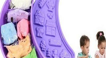 8Ls/11.38€ par sešu krāsu plastilīnu "Moon Dough" ar 11 formēšanas veidnēm! Īstiem mākslas darbiem!