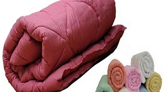 No 16.50Ls/23.48€ par krāsainām, dažādu izmēru segām ar aitas vilnas pildījumu! Saldākam miegam!