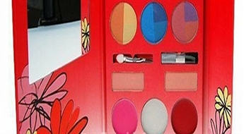 5.05€/3.55 par dekoratīvās kosmētikas paleti "Makeup Trading" Jūsu skaistumam! Ļoti parocīgs variants!