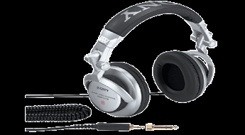 Наслаждайтесь звуком c наушниками Sony MDR - V700DJ - 50%