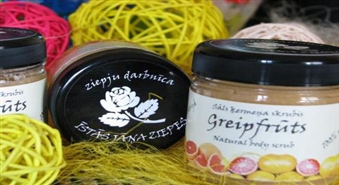 100% roku darbs – 100% vērtība! Greipfrūtu sāls skrubis un greipfrūtu sviests no ziepju darbnīcas Īstās Jāņa Ziepes
