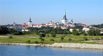 09.06.2012. Старый Таллин + автобусная экскурсия с посещением Екатерининского парка Кадриорг, района Пирита и знаменитой Русалки
