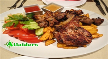 Особое предложение для двоих! Различного вида жареное мясо + дольки картофеля + свежие овощи + соусы в самом сердце Старой Риги – всего за 7,50 лата!