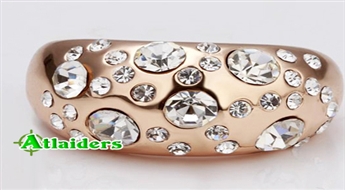 Īpaša dāvana! Apzeltīts gredzens (750 prove, 18 karāti) ar Swarovski Elements kristāliem ar 55% atlaidi – tikai par 4,99 Ls!