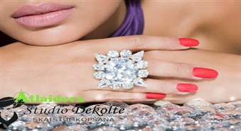 Классический маникюр и покрытие ногтей лаком Gelish Harmony со скидкой 48%! Красочный и сияющий праздник для Ваших рук!