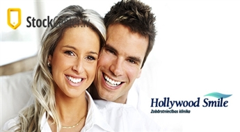 Zobu higiēna ar ultraskaņu vai smilšu strūklas ierīci AIR FLOW zobārstniecības klīnikā Hollywood Smile