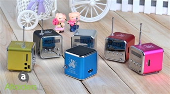 Ультра компактный медиа-центр BOOMBOX c радио, mp3-проигрывателем и внешней колонкой, способный поместится на ладони. Только за 12.99 EUR!