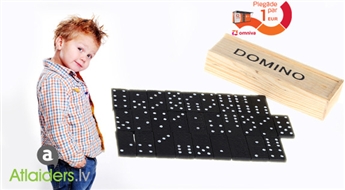Azartiska un aizraujoša galda spēle "Domino" kokā kastītē!
