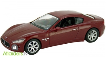 Super dāvana jaunajiem autocienītājam! Mini Cooper cabrio vai Maserati Granturismo mašinas modeli!