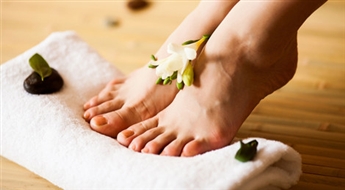 Tavu pēdiņu veselībai un labsajūtai! Klasiskais pedikīrs sievietēm un VĪRIEŠIEM salonā Fleur - 50%
