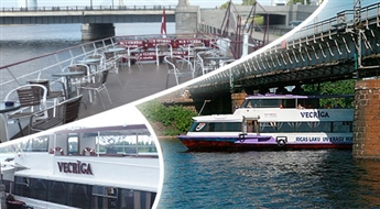 1h ilgs brauciens pa Daugavu "Rīgas panorāmas reisā" ar kuģīti „Vecrīga” - 45%