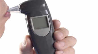 Sertificēts, digitāls alkometrs ar LED ekrānu