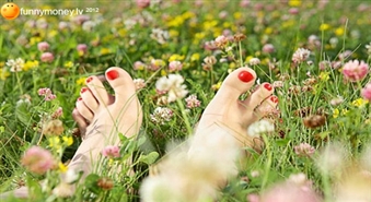 Klasiskais pedikīrs + nagu pārklāšana ar Gelish gēla laku salonā Fashion Line ar 50% atlaidi!