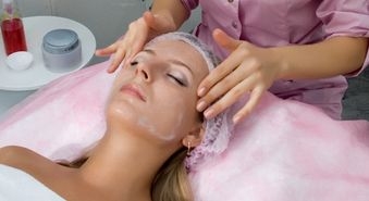 Limfodrenāžas sejas masāža skaistumkopšanas salonā «Healthy Joy»! Vienmēr jauna un pievilcīga! -63%