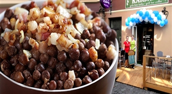 Bārs KARJALA Vecrīgā piedāvā: pelēkie zirņi ar speķi ar 62% atlaidi! Izbaudi tradicionālo latviešu ēdienu!