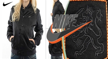 ДОСТАВКА ПО ВСЕЙ ЛАТВИИ! Женская ветровка черного цвета с подкладкой от "Nike" (размеры XS-XL) со скидкой!