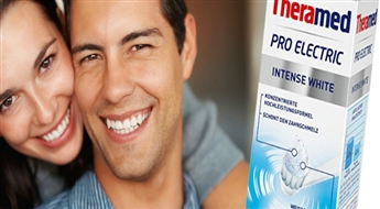 Подарите себе белоснежную улыбку вместе с уникальной зубной пастой от Theramed INTENSE WHITE (50 мл)!