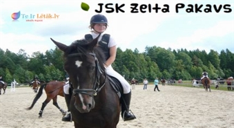 JSK Zelta Pakavs piedāvā stundu garu izjādi ar zirgu ar atlaidi 60%