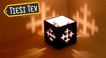 Koka svečturi ar latviešu zīmēm +svecīte  siltai noskaņai ziemas vakaros!