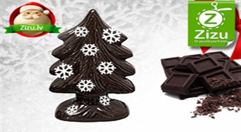 Grezna šokolādes eglīte (700 g) no īstas beļģu šokolādes, kas nekūst rokās, tikai par Ls 7 (€ 9,96). Saldiniet savus svētkus oriģināli!