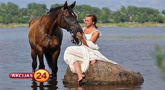 Одночасовая прогулка на лошадях вдоль берега Даугавы со скидкой 40%!