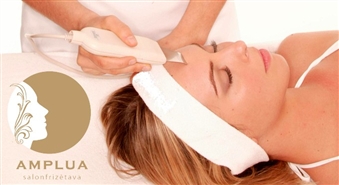 Maiga un efektīva sejas tīrīšana ar ultraskaņu skaistumkopšanas salonā AMPLUA ar 50% atlaidi!